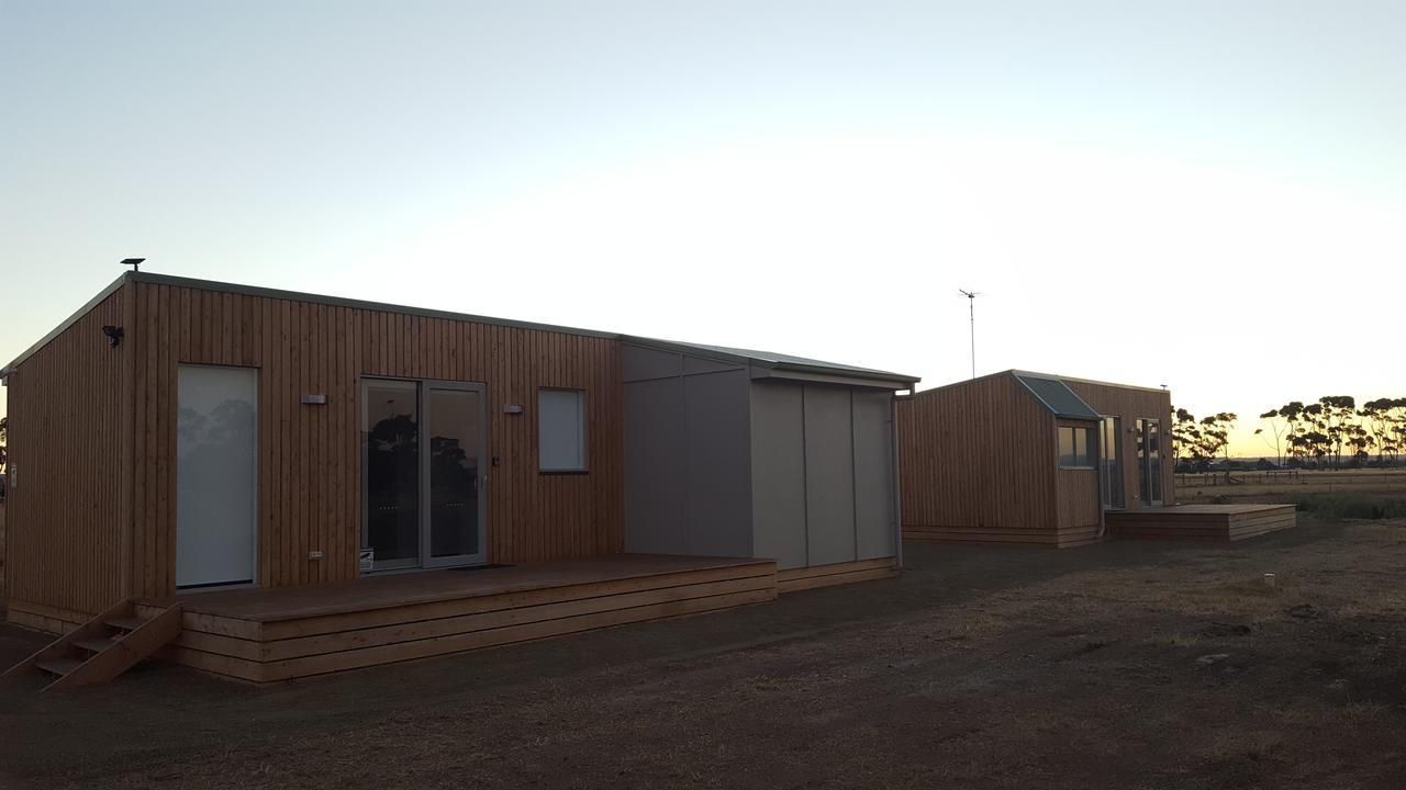 Lara Lodge Exterior photo
